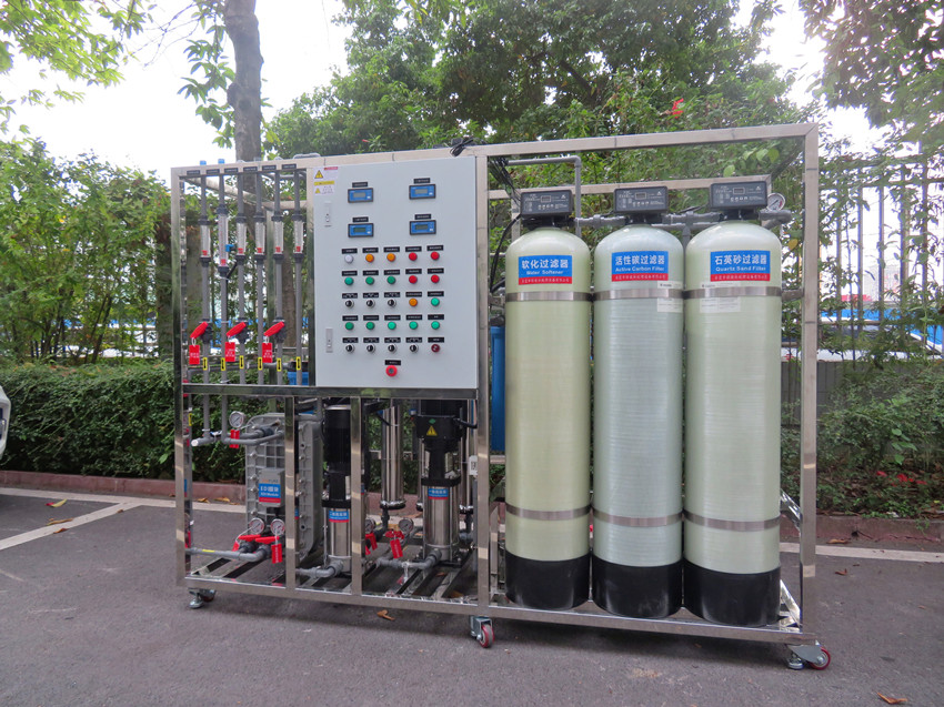 高純水制取_每小時(shí)500kg 15兆歐二級(jí)RO+EDI超純水系統(tǒng)